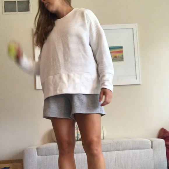 Nike pullover - Picture 2 of 2